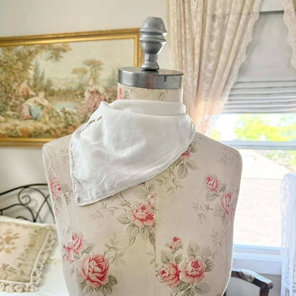 Vintage handkerchief‎
